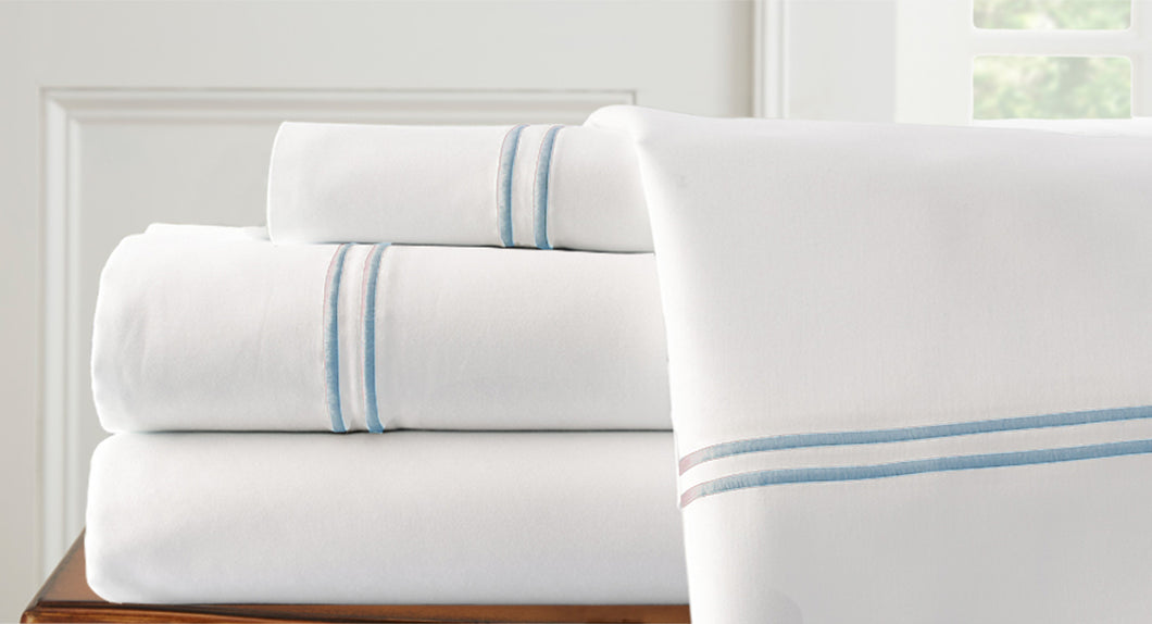 1000 Thread Count 4-Piece Sheet Set White/Celestial Blue King