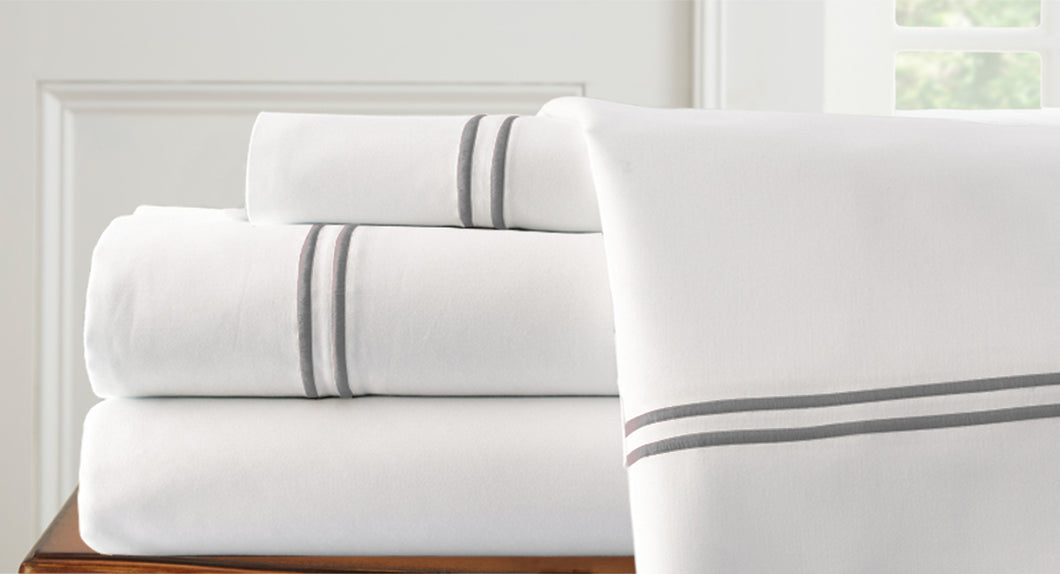 1000 Thread Count 4-Piece Sheet Set White/Warm Sand Queen