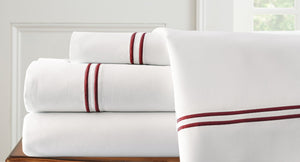 1000 Thread Count 4-Piece Sheet Set White/Biking Red Queen