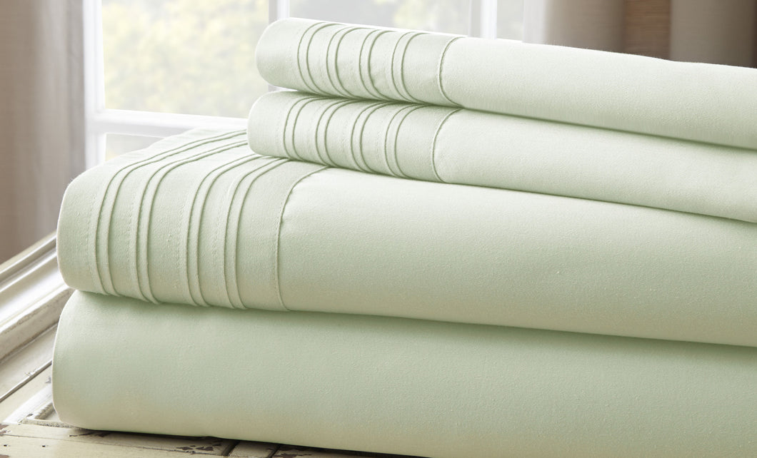 1000 Thread Count 4-Piece Sheet Set with Pleated Hem Jade King