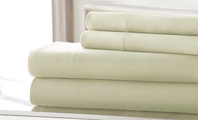 T220 Bamboo rich 4 Piece solid Sheet Set White California King