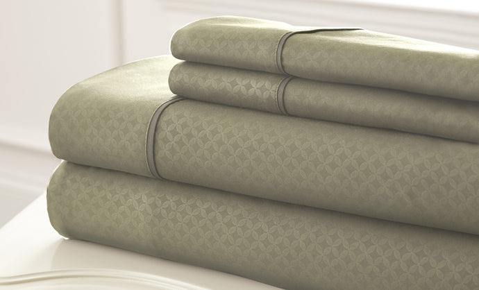 Kensington Hotel Collection 4 Piece Embossed Sheet Set SOHO Sage King