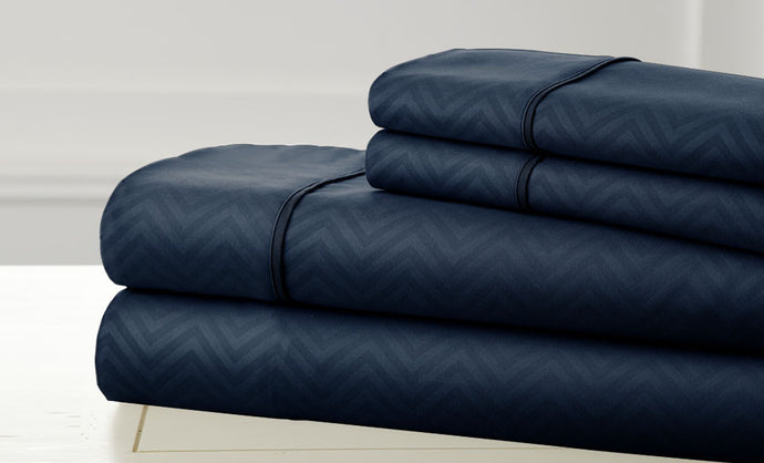 4 Piece Embossed Sheet Set Chevron Navy King