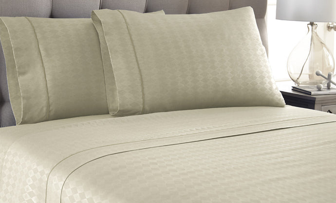 4 Piece Embossed Sheet Set Diamond Champagne King