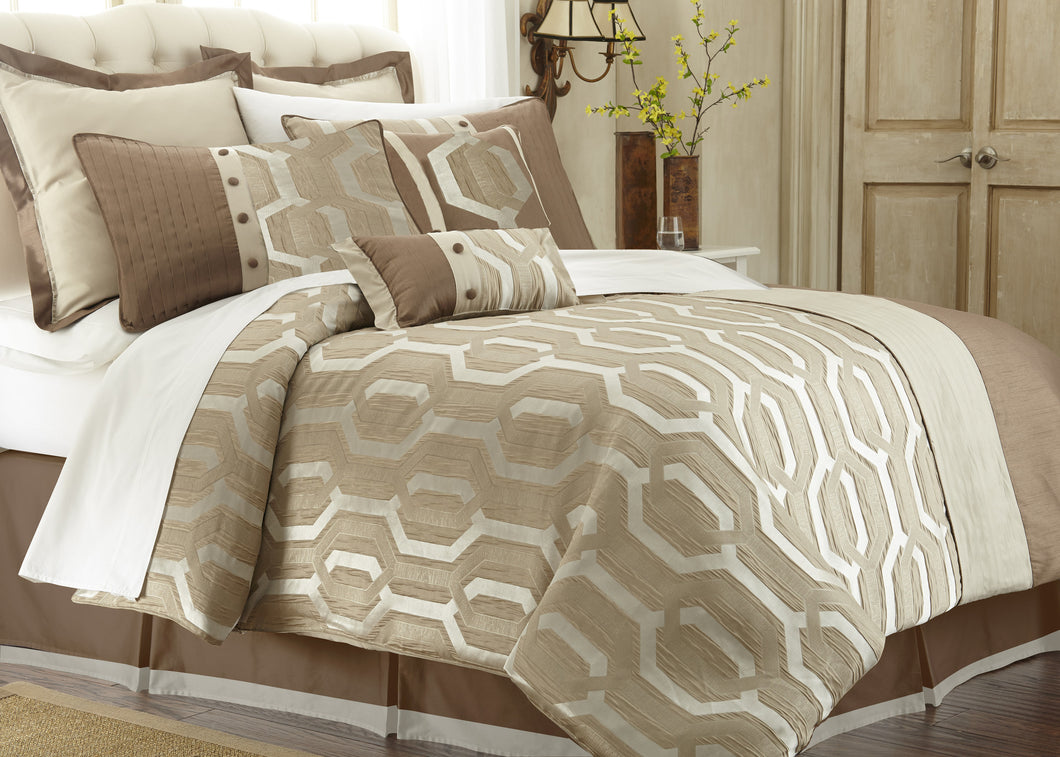 8 Piece Comforter Set Link Queen