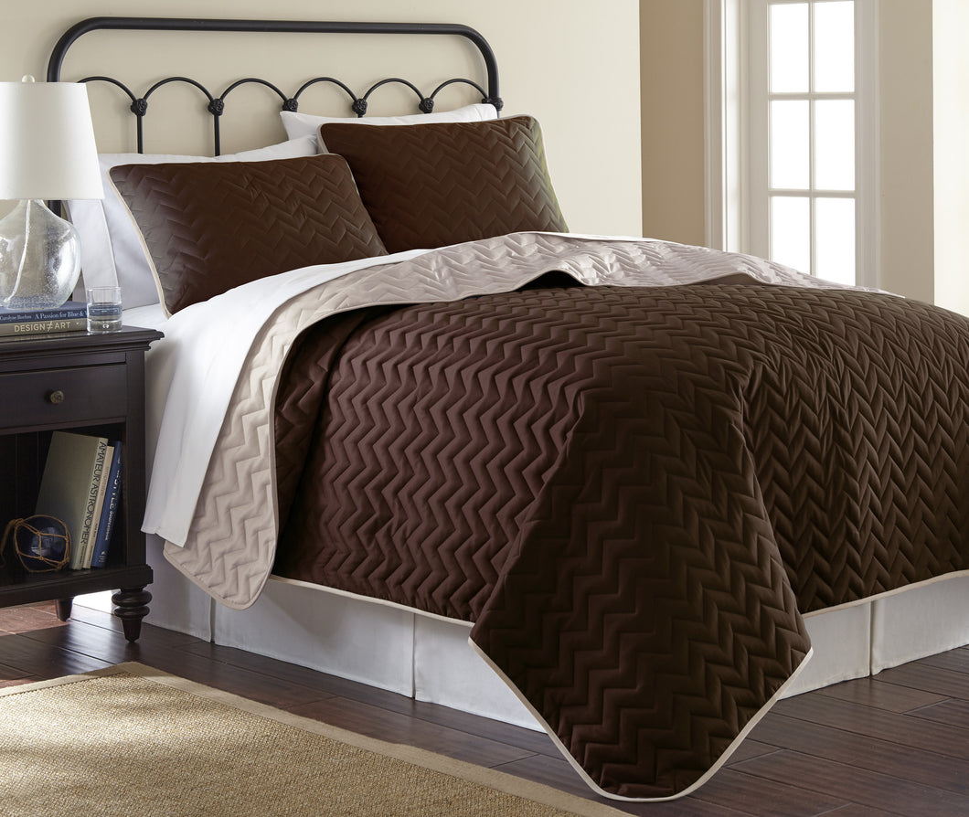 3 Piece solid Reversible Chevron Coverlet Set  Deep Mahogany/Dew King