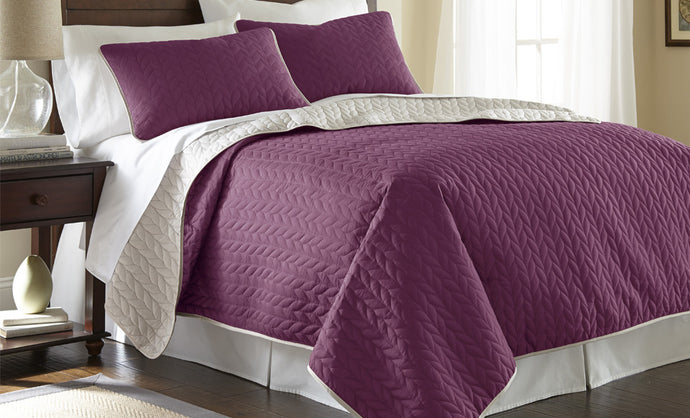 3 Piece Solid Reversible Coverlet Set  Violet Quartz/parchment Queen