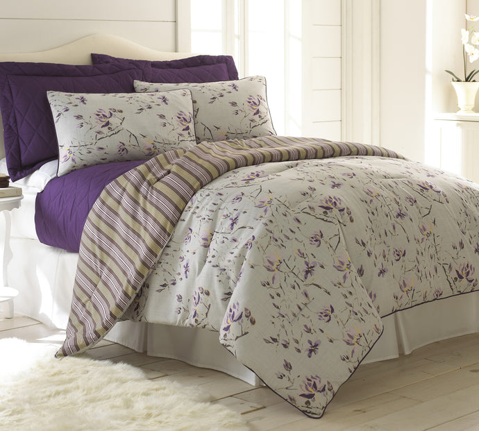6 Piece Comforter/Coverlet Set Chloe King