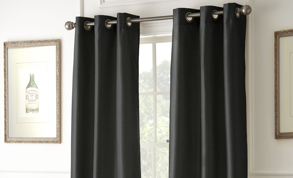 2 Pack Black Out Curtains in Black Noir