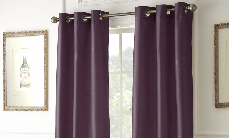 2 Pack Black Out Curtains in Wine