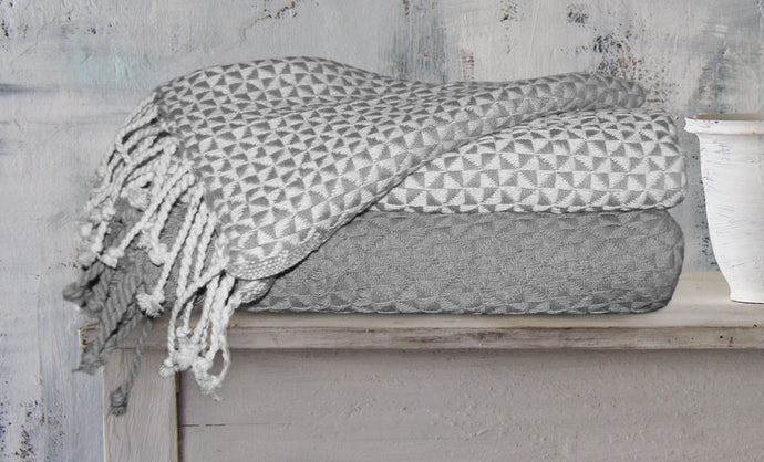 2 Pack 100% Cotton throws - Picasso- Ivory/Grey