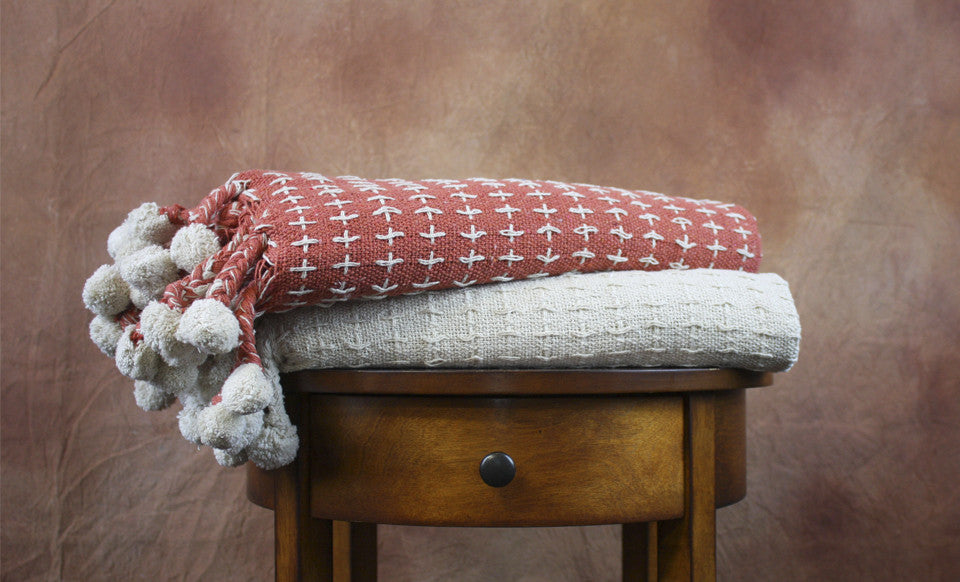 2 Pack 100% Cotton throws - Cross-Stitch- Ivory/Spice