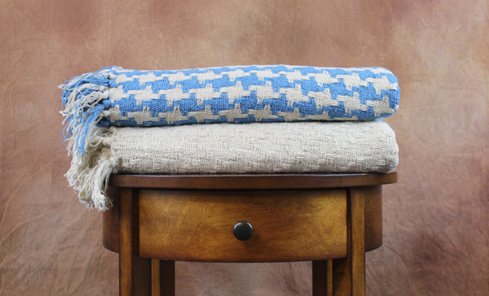 2 Pack 100% Cotton throws - Houndstooth- Ivory/Blue