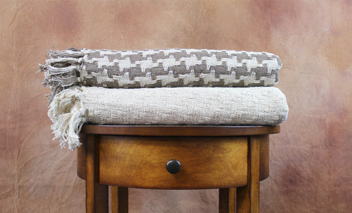 2 Pack 100% Cotton throws - Houndstooth- Ivory/Taupe