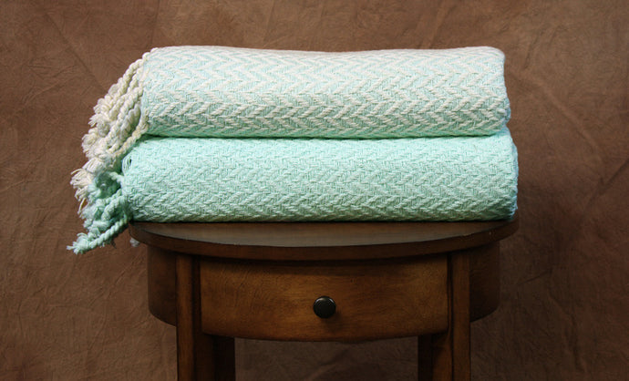 2 Pack 100% Cotton throws - Monacco- Ivory/Sky Blue