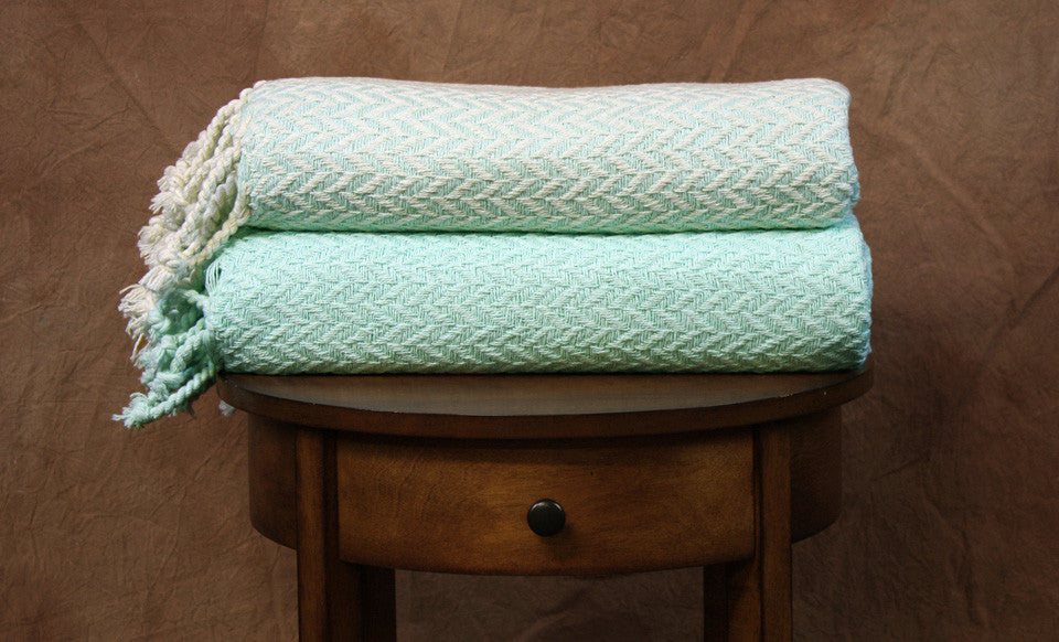 2 Pack 100% Cotton throws - Monacco- Ivory/Sky Blue