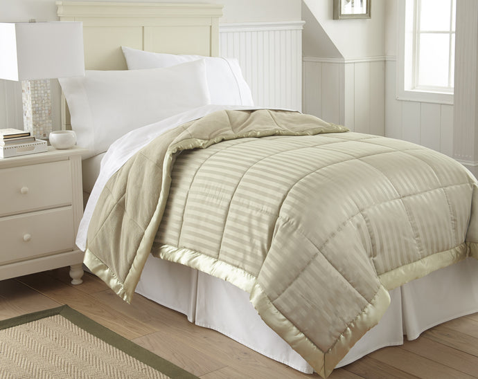 Down Alternative Blanket Ivory King