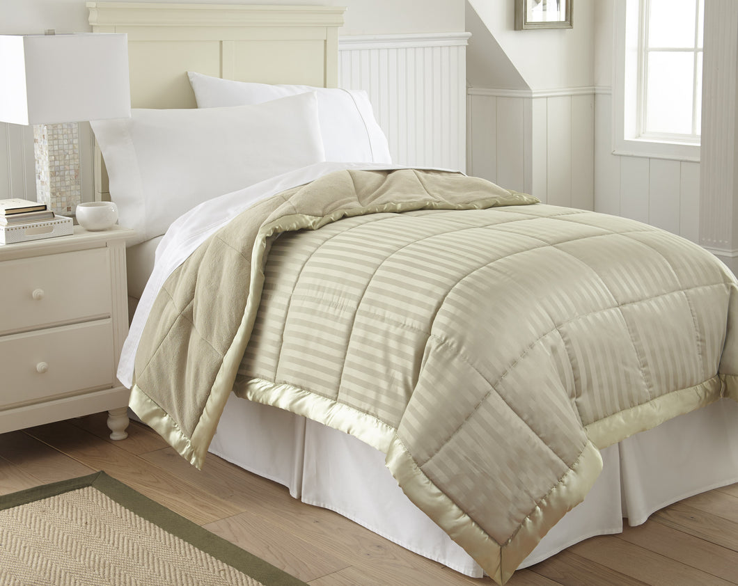 Down Alternative Blanket Ivory Full/Queen