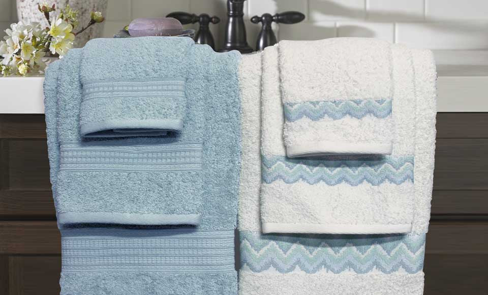 600 GSM 100% egyptian cotton 6 piece towel set with Chevron border Spa Blue