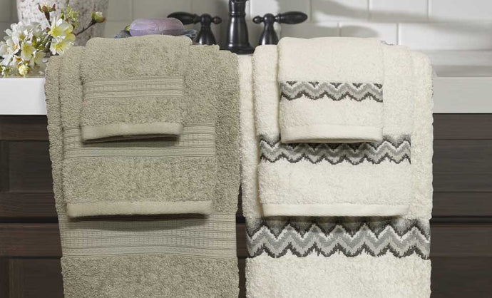 600 GSM 100% egyptian cotton 6 piece towel set with Chevron border Taupe