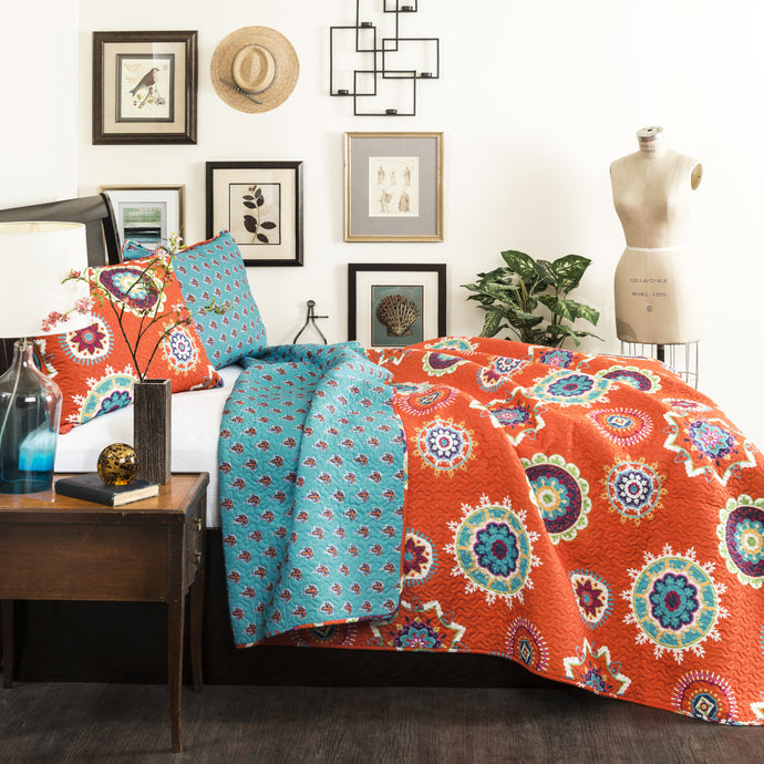 3 Piece Tangerine Reversable Quilt King