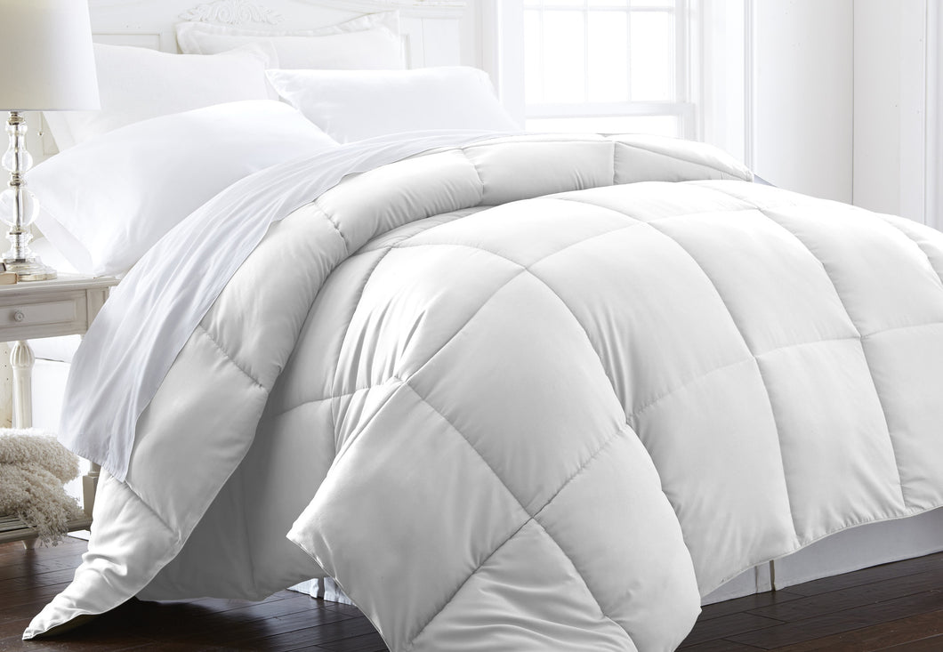 Becky Cameron™ Super Plush Overfilled Down Fiber Comforter in Twin/Twin Extra Long White