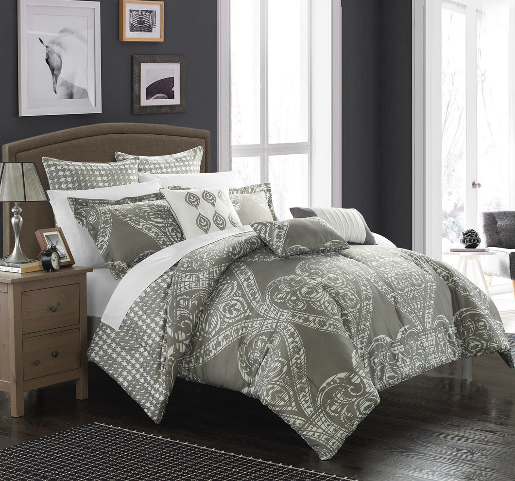 Chic Home 12 Piece Parma Oversized overfilled REVERSIBLE printed Comforter Set in King, Silver with 4 Piece White Sheet Set