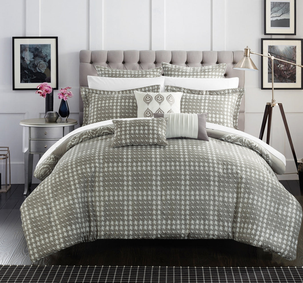 Chic Home 8 Piece Parma Oversized overfilled REVERSIBLE printed Comforter Set in Queen, Silver