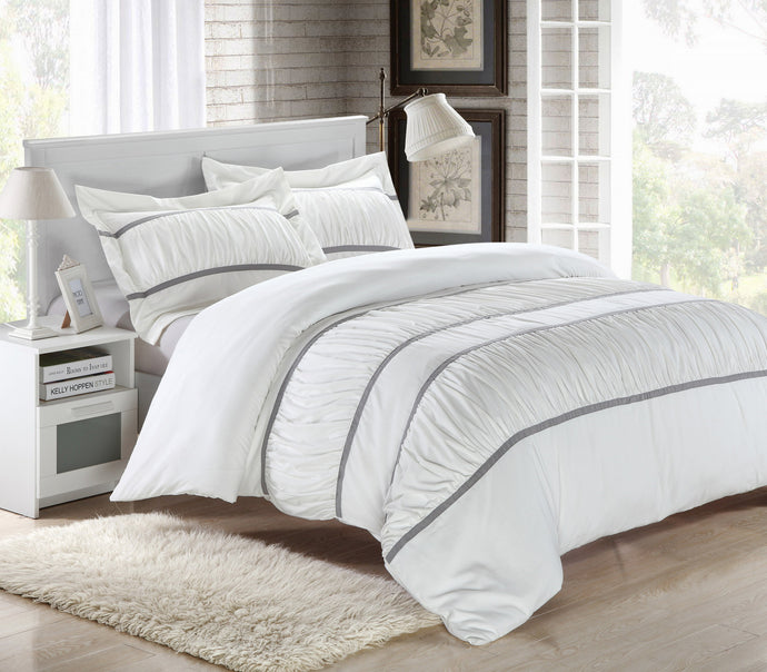 Chic Home Besily White  3-piece Bedding Ruffled Duvet Cover Set King size