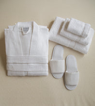 Giovanni Luxury Bath Gift Set in White