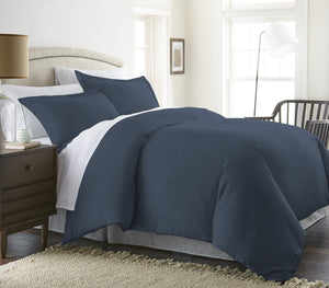 Home Collection™ Luxury Double Brushed 3 Piece Duvet Set in King/California King Navy