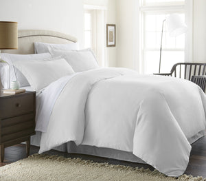 Home Collection™ Luxury Double Brushed 3 Piece Duvet Set in Twin/Twin Extra Long White