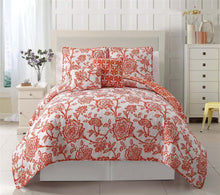 Jordin 5 In Piece King Reversible Quilt In Orange