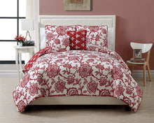 Jordin 5 Piece Full-Queen Reversible Quilt In Red