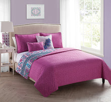 Madrid 5 Piece Full/Queen Quilt In Multi