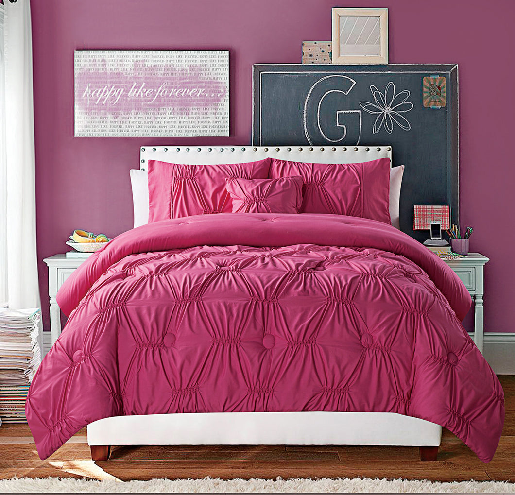 Monica 3 Piece Comforter Set In Pink