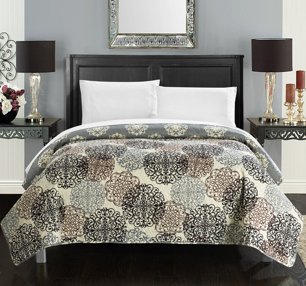 Chic Home 1 Piece Jennifer Boho Inspired Reversible Print Quilt Set, Twin, Beige