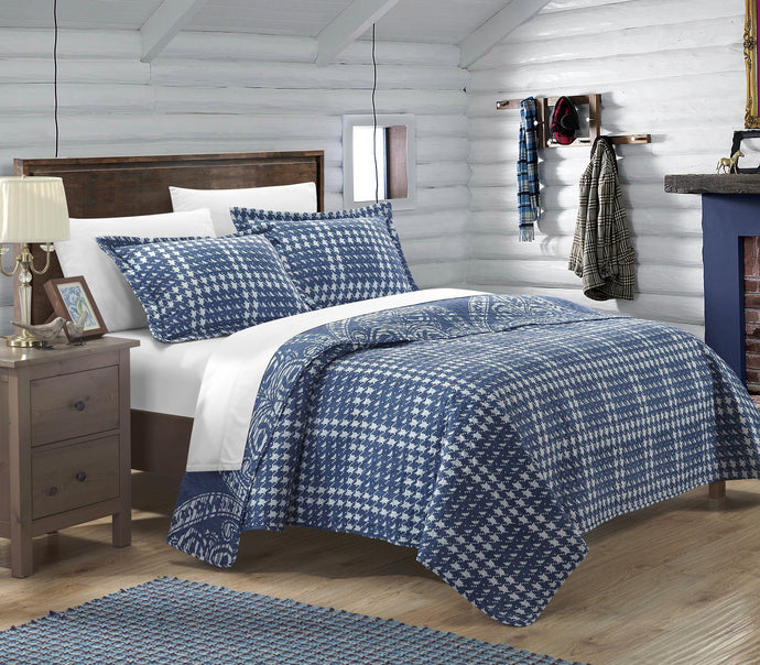 Chic Home 7 Piece Revenna REVERSIBLE printed Quilt Set. Front a traditional pattern and Reverses into a houndstooth pattern, Queen, Navy
