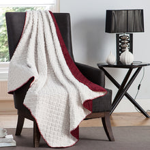 Ultra Sonic Diamond Throw In Red