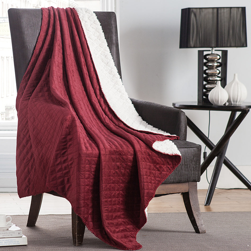 Ultra Sonic Diamond Throw In Red